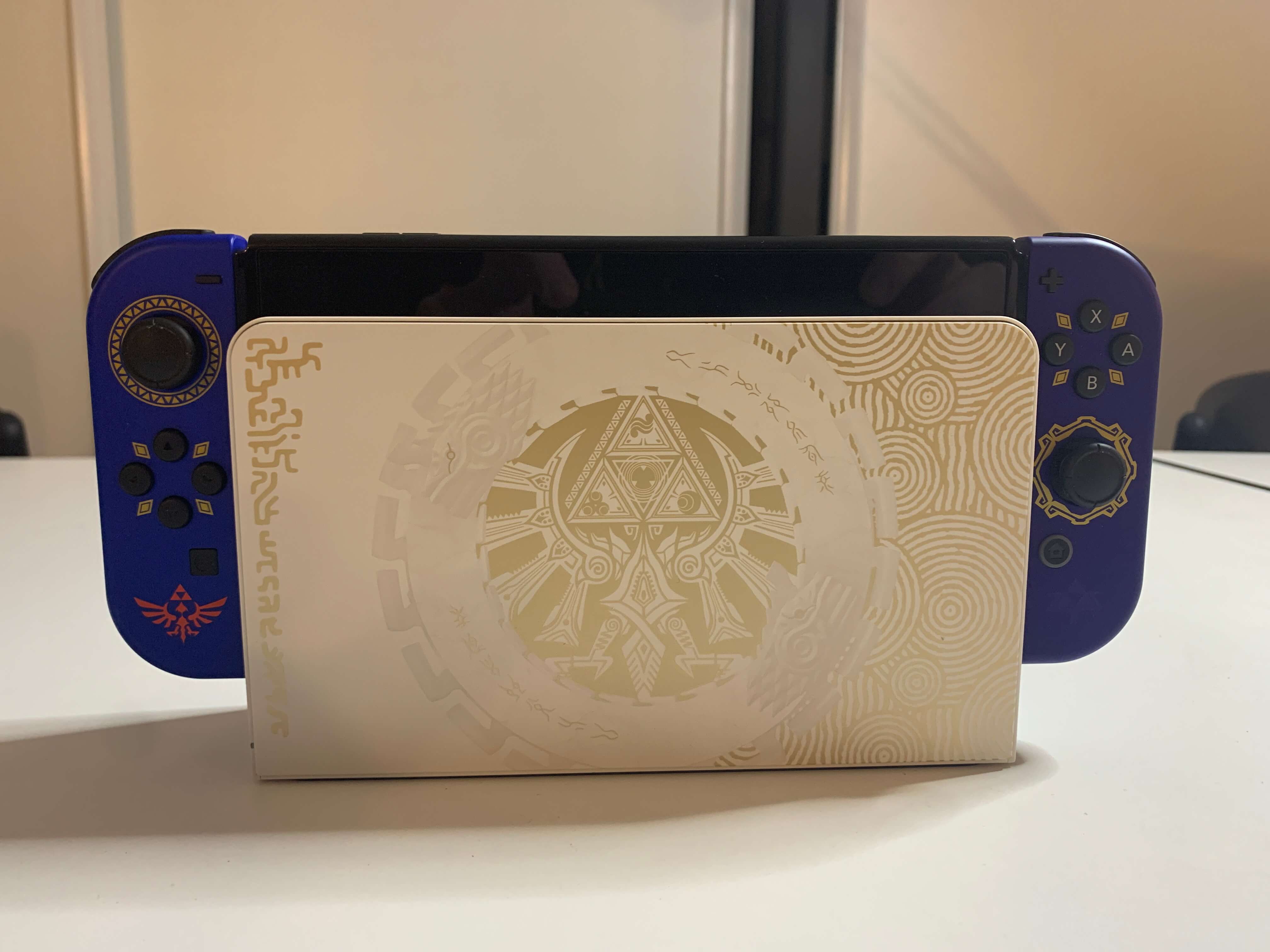 Unboxing Nintendo Switch Oled Edition Collector The Legend of Zelda : Tears  of The Kingdom - Nintendo Switch - Nintendo-Master