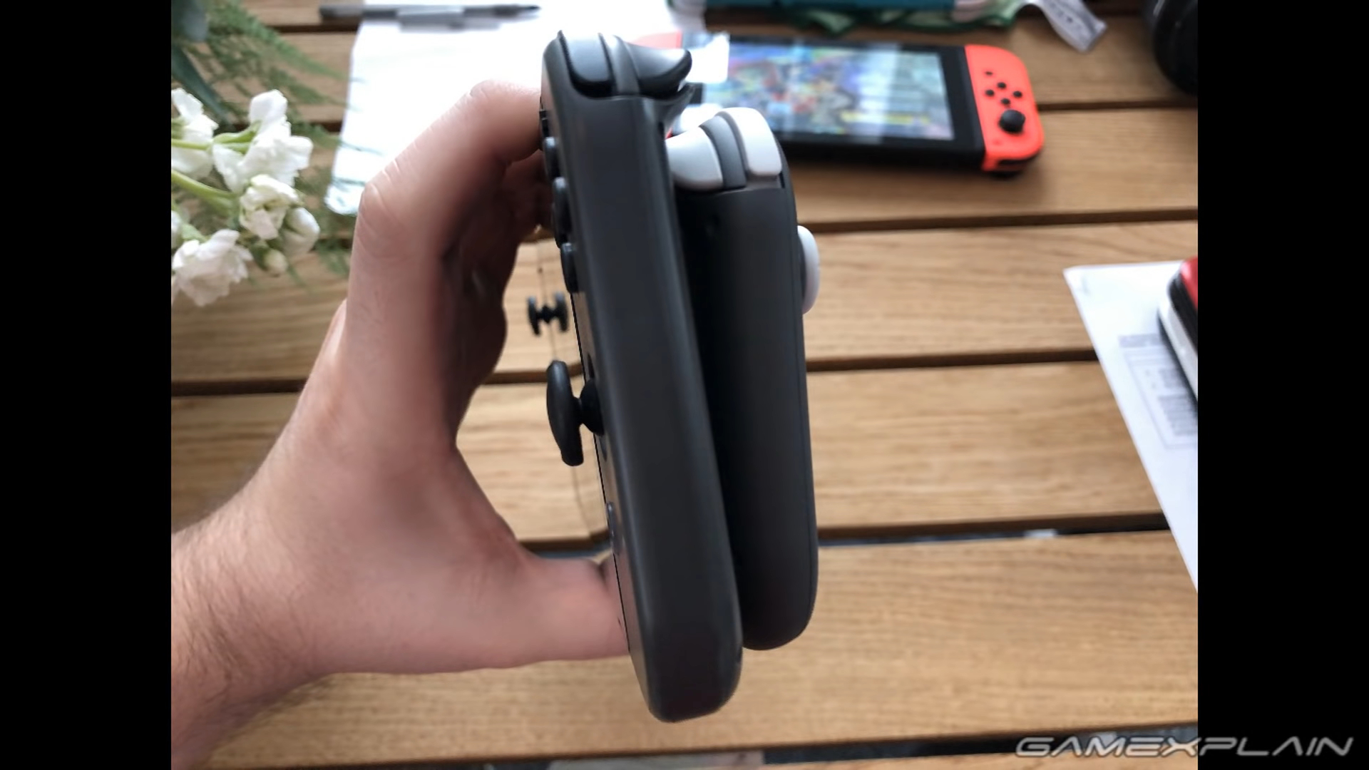 Nintendo Switch Lite : comparaison de taille avec la GBA, la Nintendo