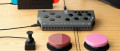 Image Hori présente sa manette adaptative "pour tous" conçue pour la Nintendo Switch