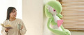 Image Gardevoir aura le droit à sa peluche grandeur nature au Japon