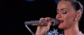 Image Super Bowl 2015 : une dragonne pour Katy Perry