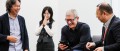 Image Tim Cook, le Pdg  d'Apple visite Nintendo au Japon