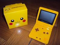 GBA Sp Pika ouverte