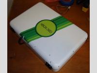Xbox 360 slim portable by Ben Heck 2